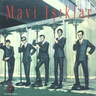 26 Turkish Beat Psyche & Garage Delights - Mavi Isiklar
