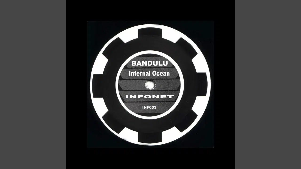 Internal Ocean / Sub Atomic Shrapnel - Bandulu