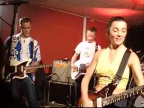  - Los Twang! Marvels