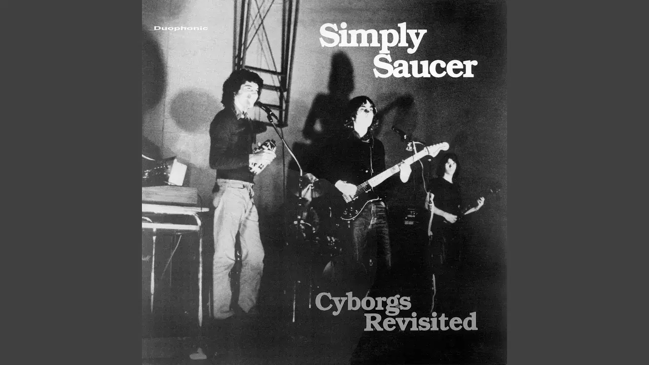  - Simply Saucer