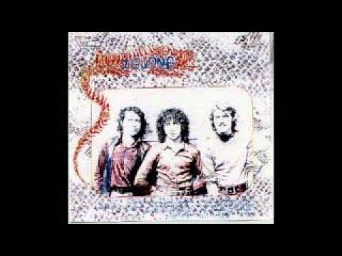 Between fact and mind - Grupo Iguana
