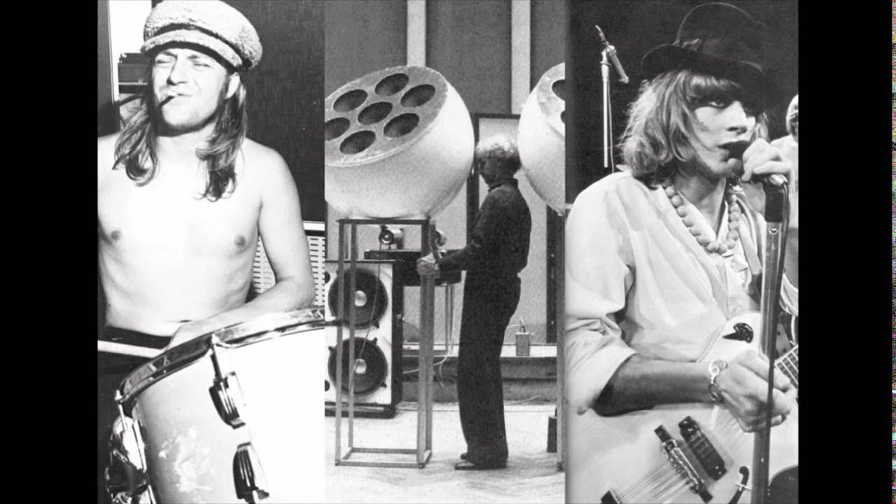 An Anthology Of Noise & Electronic Music-Fourth A-Chronology 1937-2005 (Disc 2) - Francois Bayle & Robert Wyatt & Kevin Ayers