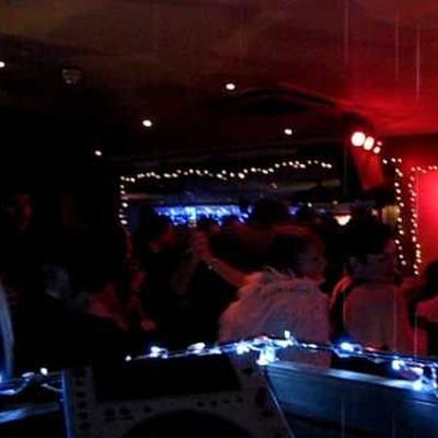 XPRESS Edits Vol​​​.​​​4 - Parisian Soul