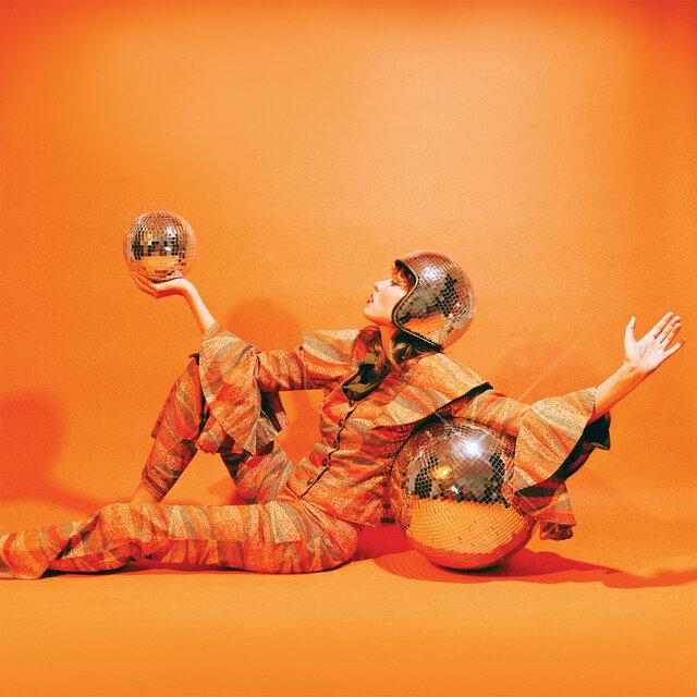 Dance Therapy - Ora the Molecule