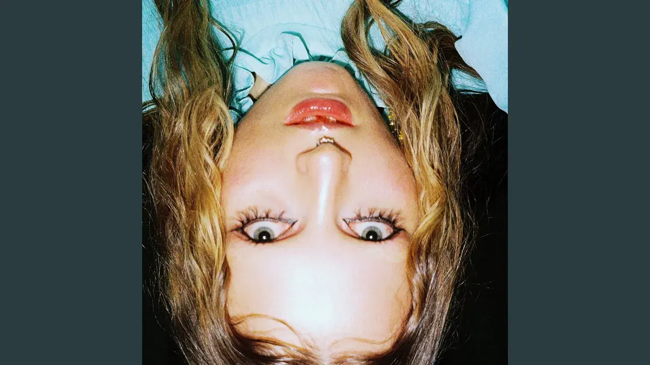 Fiction Feel XR (Robin Guthrie Remix) - Diamond day