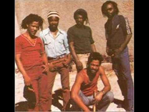 Roots Natty - The Gladiators