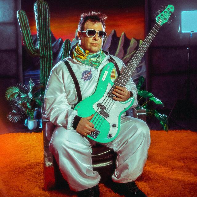 Space Cadet - CARRTOONS & Pale Jay