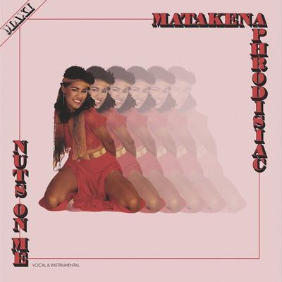 Nuts On Me - Matakena