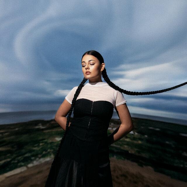 Home - Noé Solange