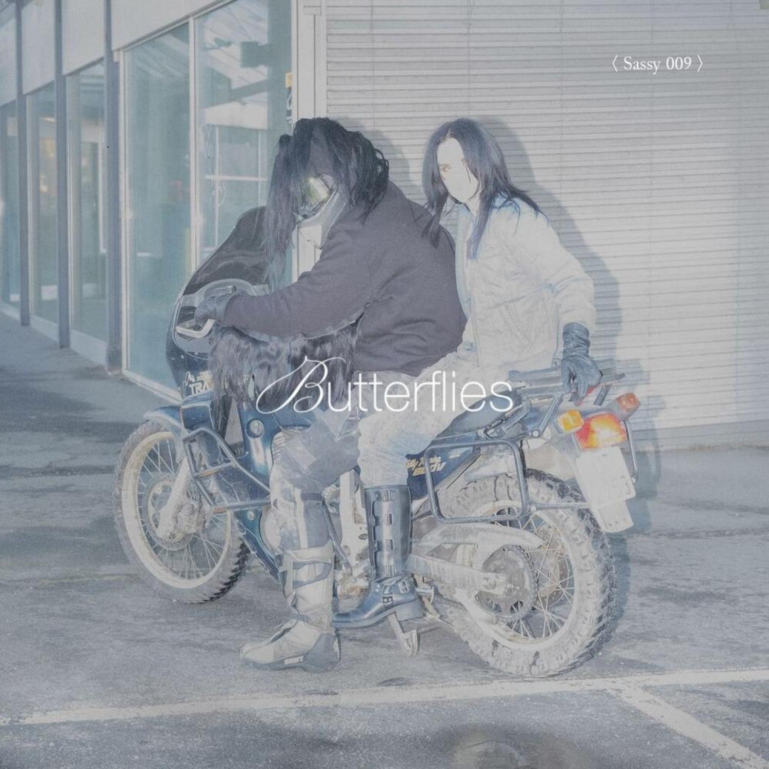 Butterflies - Sassy 009