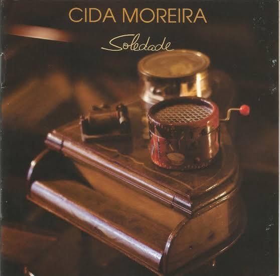  - Cida Moreira