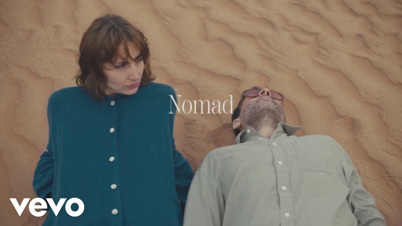  - Bedouin Burger, Zeid Hamdan & Lynn Adib