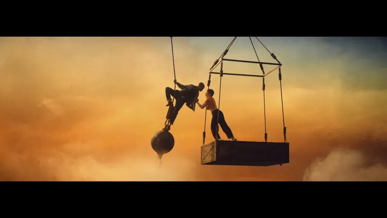  - Christine and the Queens