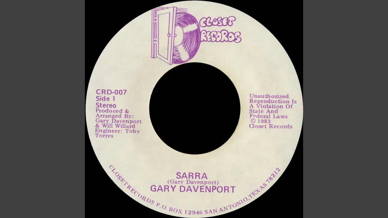 Sky Girl: Compiled by Julien Dechery & DJ Sundae - Gary Davenport