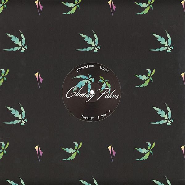  Kiki ​/​ Asteroidz - Glowing Palms