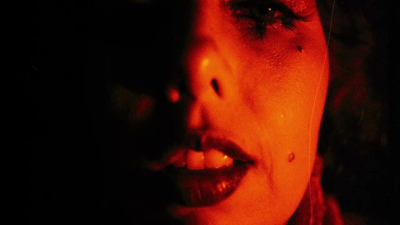 Vermelho - Mar Di  Fuego