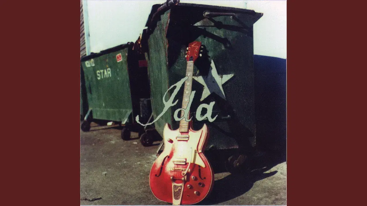 Ten Small Paces - Ida