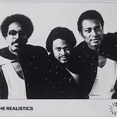 - Realistics