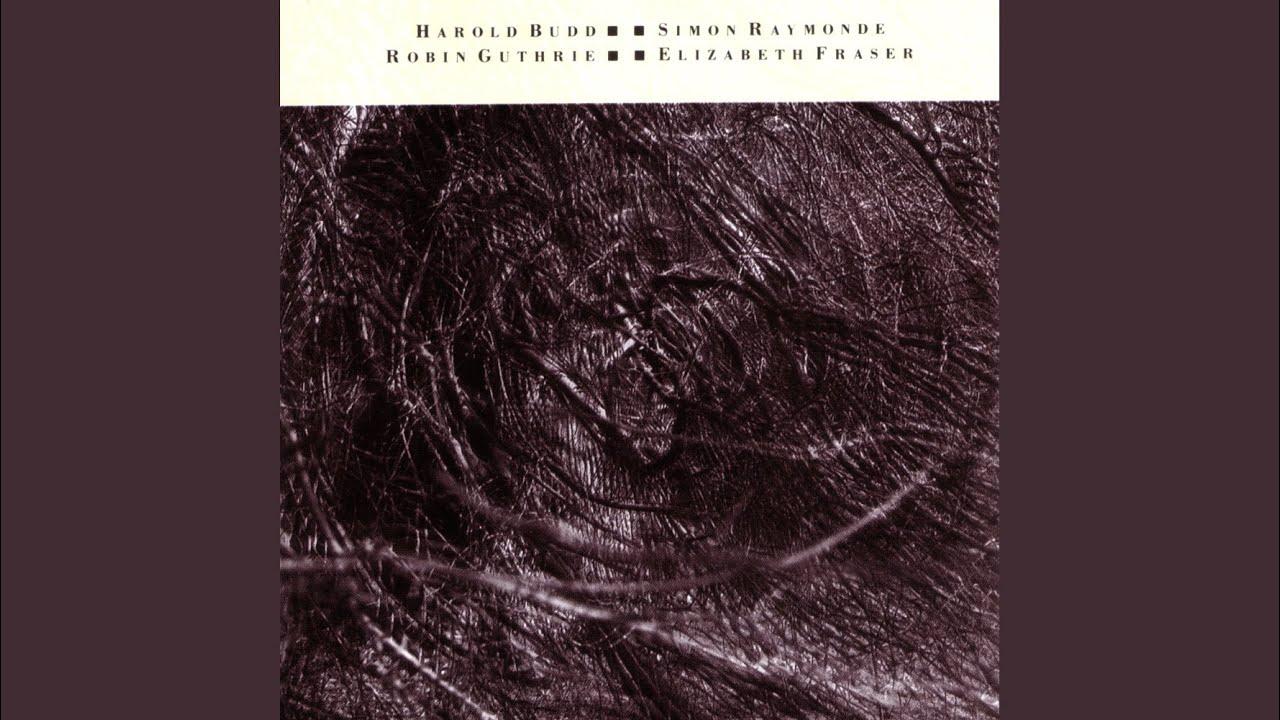 The Moon And The Melodies - Harold Budd / Elizabeth Fraser / Robin Guthrie / Simon Raymonde