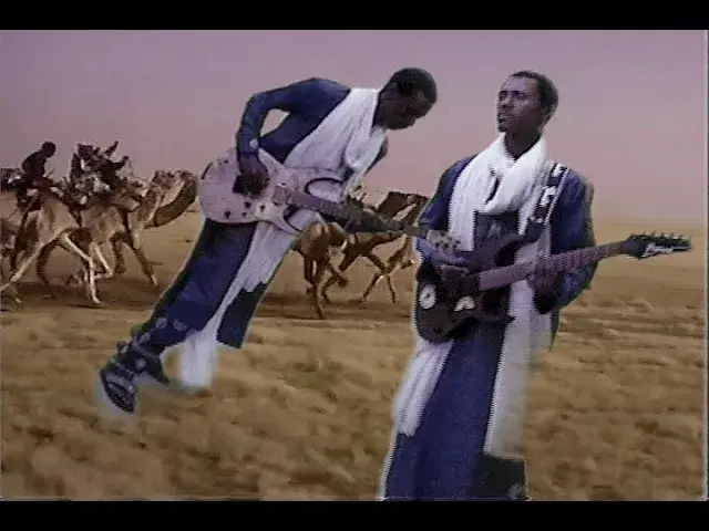 100% Sahara Guitar - Etran de LAir