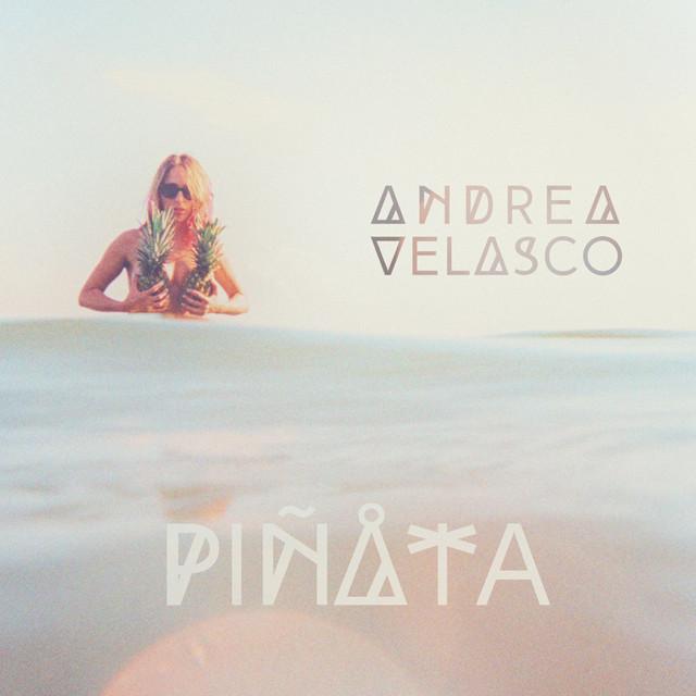 Piñata - Andrea Velasco