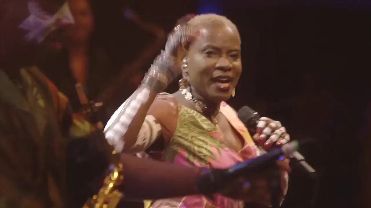 Celia - Angélique Kidjo